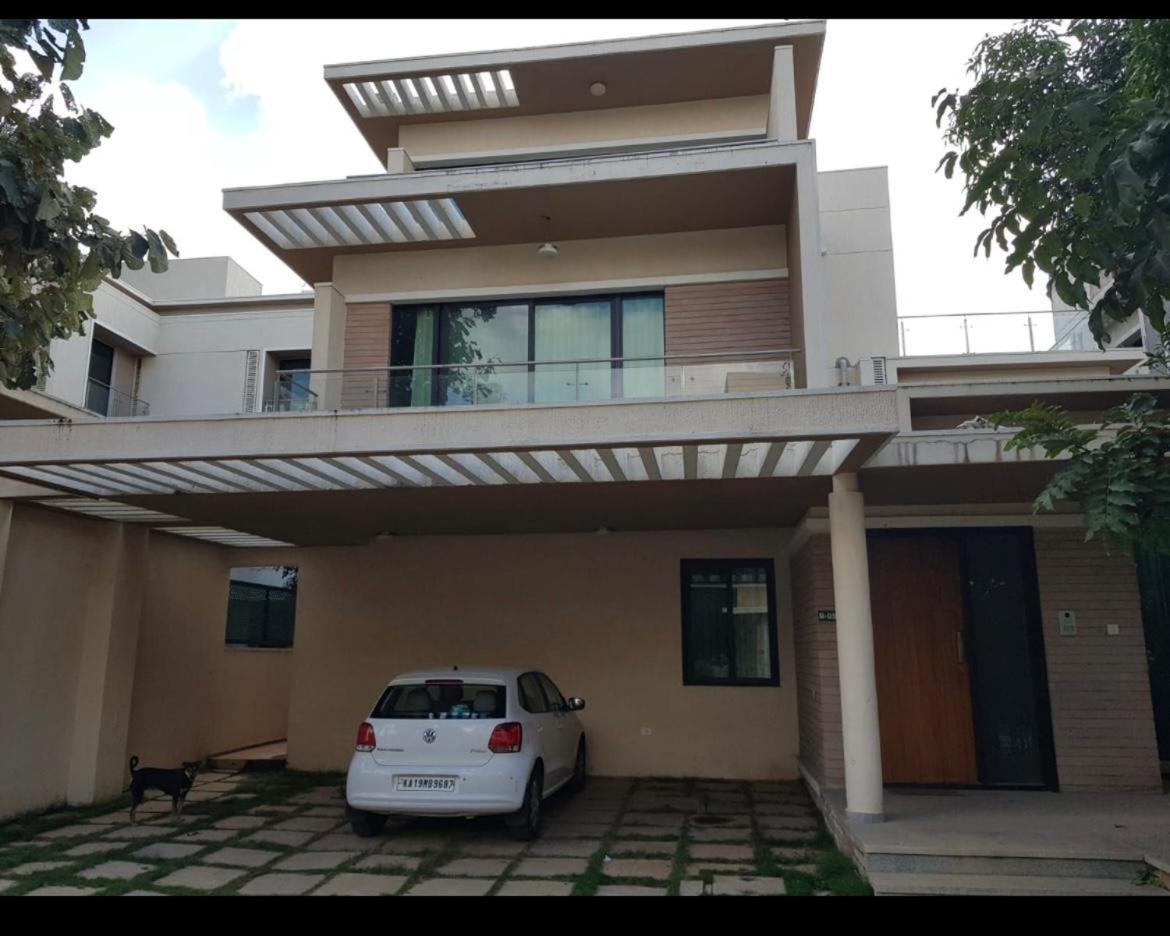 Brigade Orchards Hotel Devanahalli ภายนอก รูปภาพ